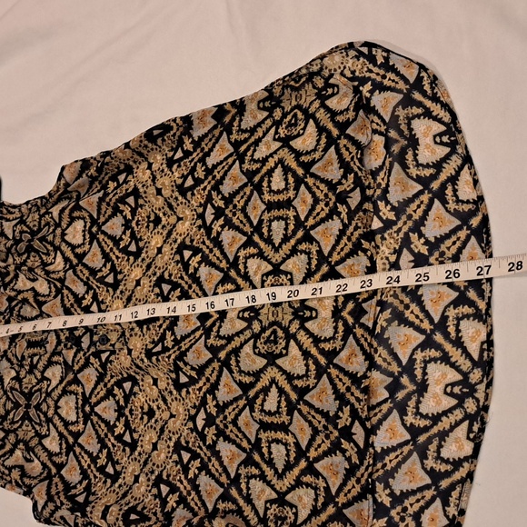 A New Approach Sheer Tank. Size S. - Picture 6 of 10